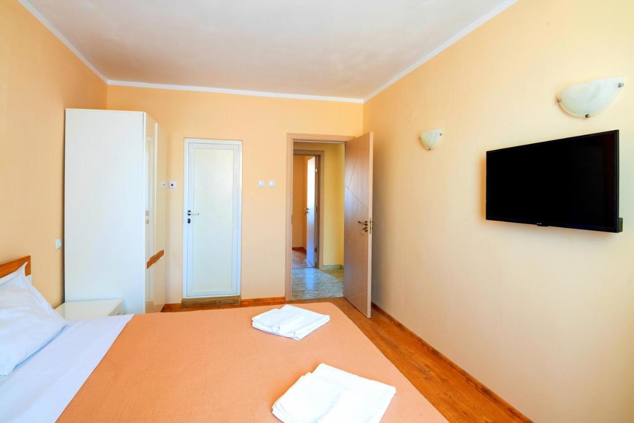 Hotel House With Garden Gmina Gmina Pomorie Zewnętrze zdjęcie